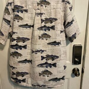 Columbia fish shirt size mens Large